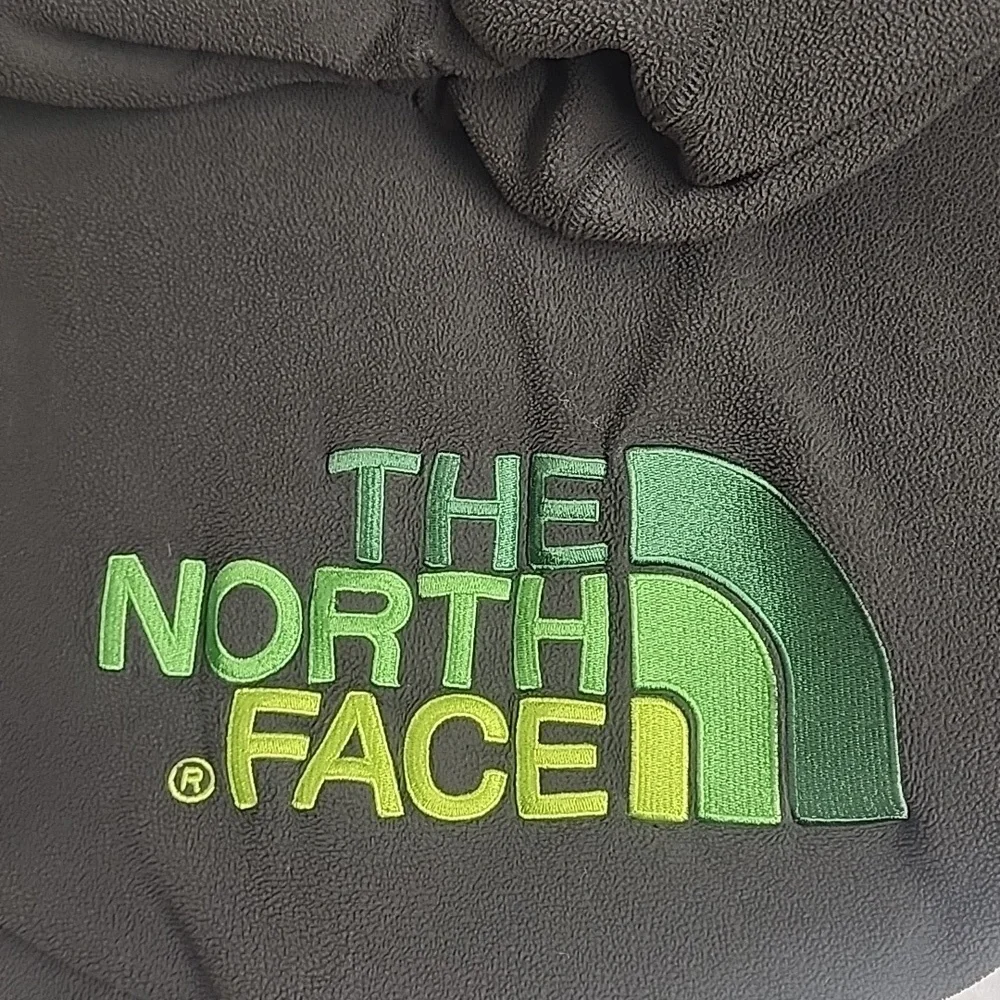 The North Face olive green embroidered  long sleeve hooded sweatshirt.
